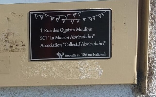 You are currently viewing Plaque pour boîte aux lettres