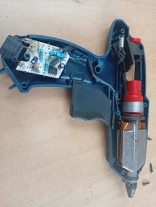 Lire la suite à propos de l’article Réparation Pistolet à colle PARKSIDE