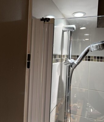 You are currently viewing Articulation porte de douche